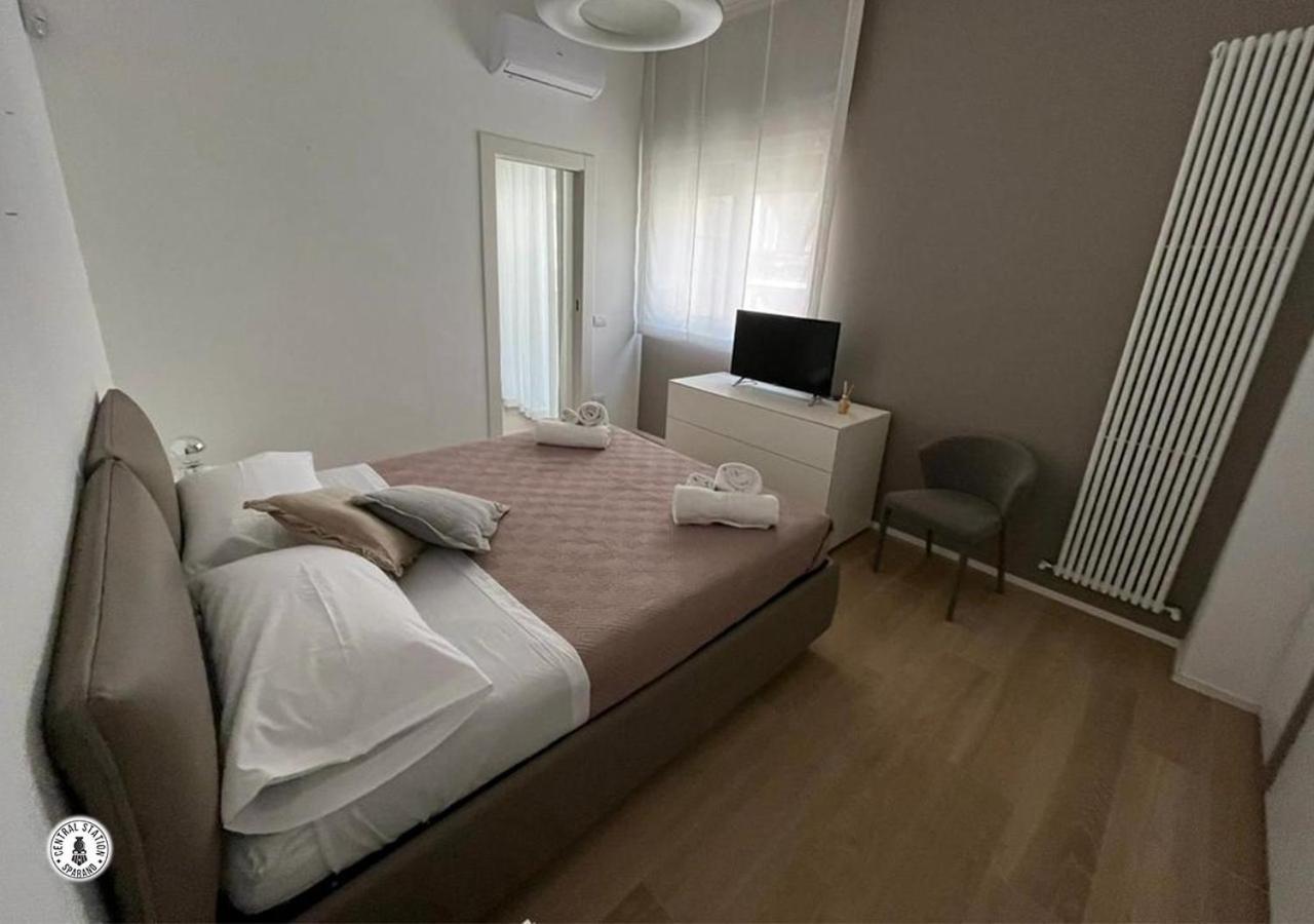 Central Station Sparano Apartment Bari Ngoại thất bức ảnh